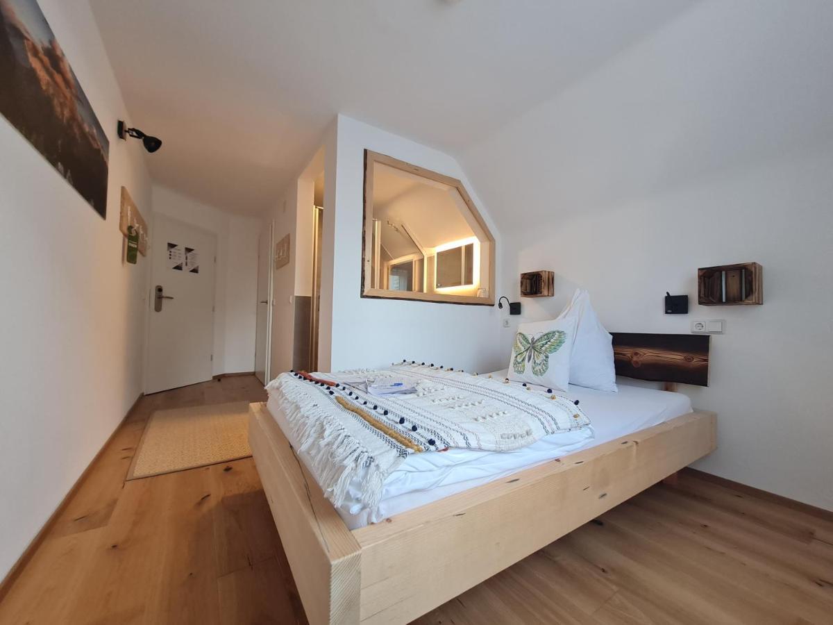 Gastehaus Zeitraum Bed & Breakfast Admont Exterior photo